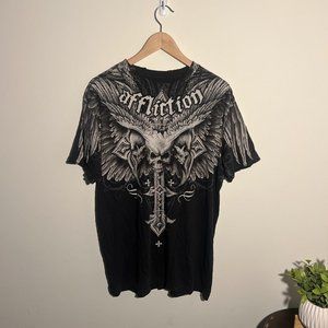 Men's Black and White T-shirt